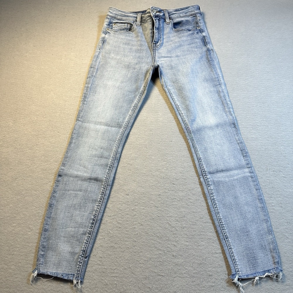 PISTOLA Arielle Skinny Jeans Scissor Cut Hem Light Wash No Pressure Size 28